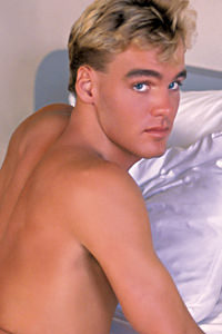 Picture of Troy Mackenzie Picture of Troy Mackenzie